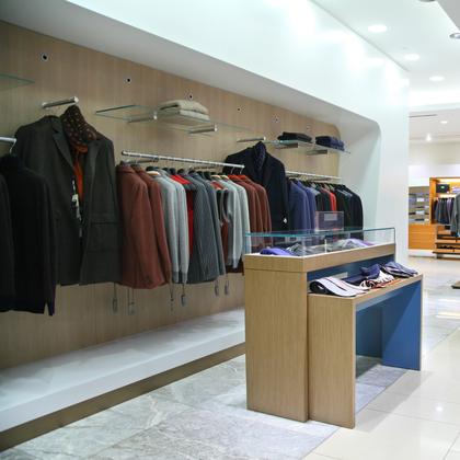 Kleshengere til herreklær